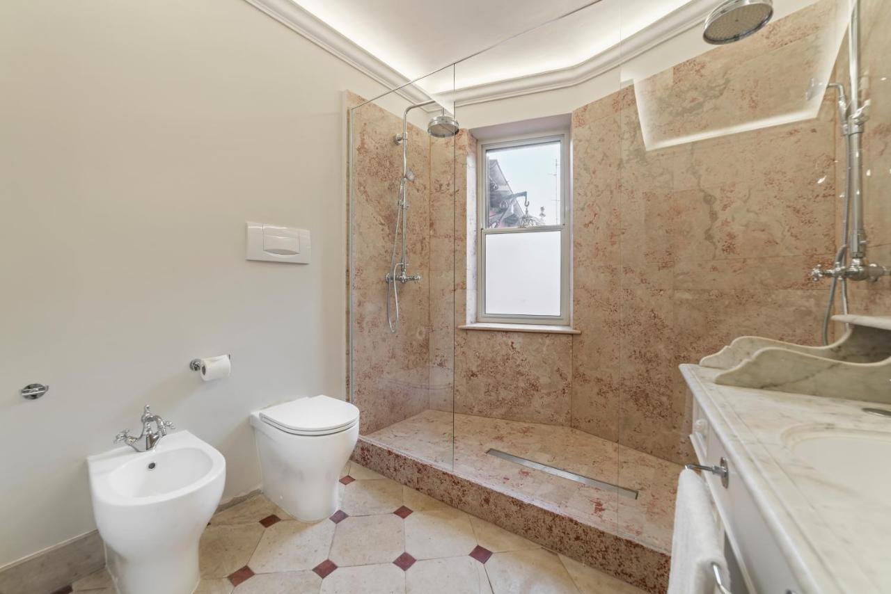 Bmga L Viapaola43 Palace Luxury Penthouse 2Bdr Рим Экстерьер фото